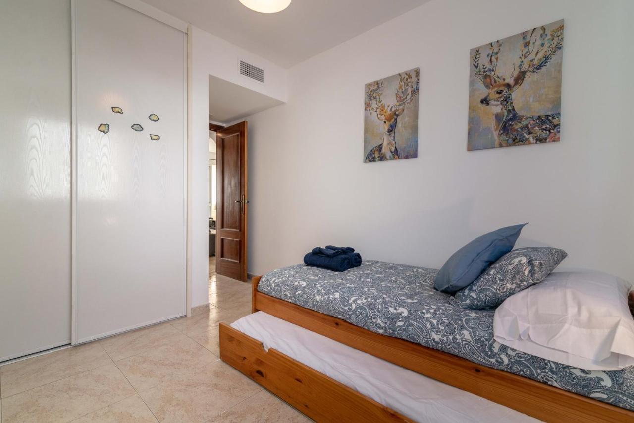 Vb Golondrinas Recently Renovated 2bdr Apt Apartment
